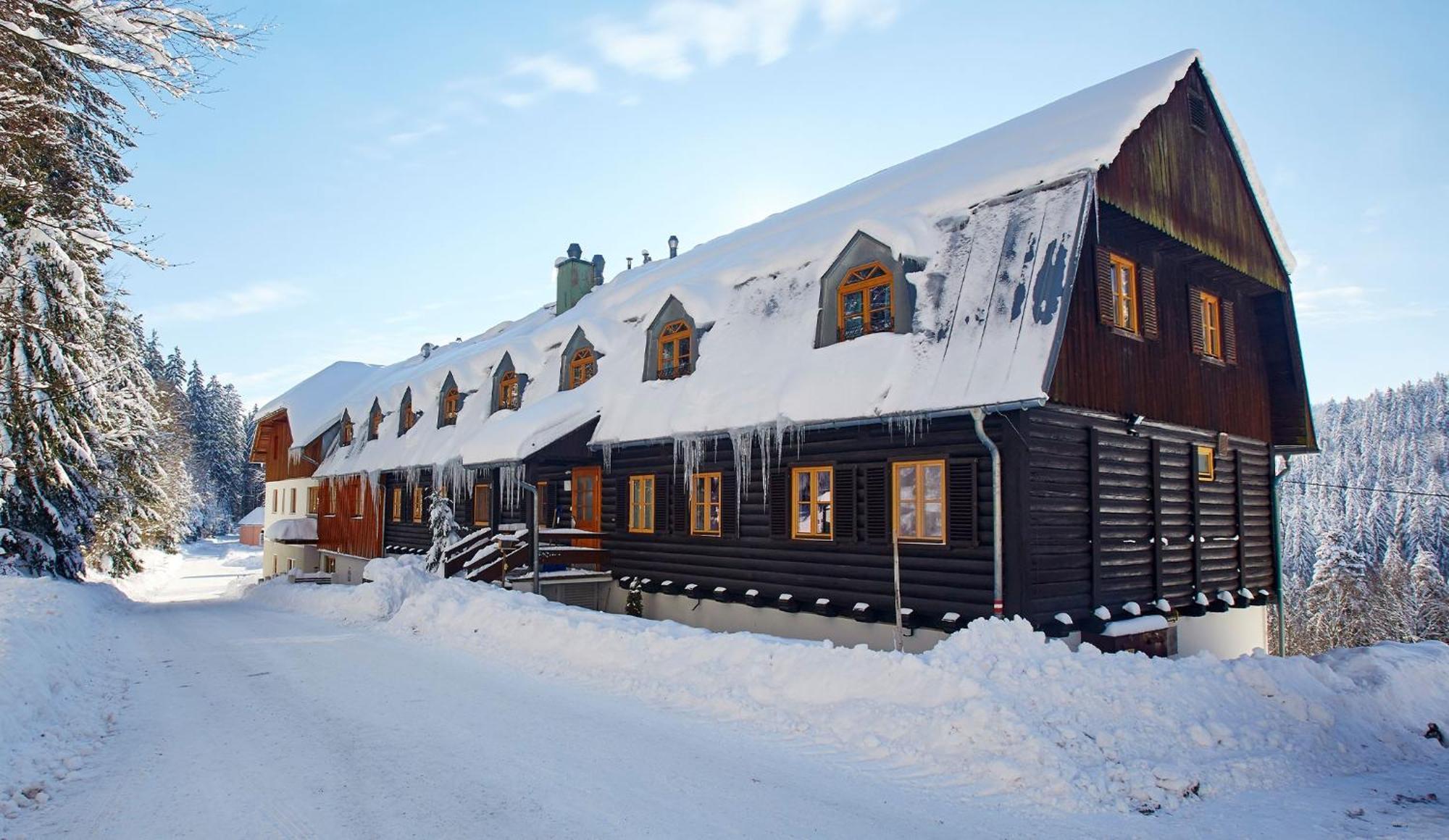 Forsthaus Apartment Holzschlag Exterior photo